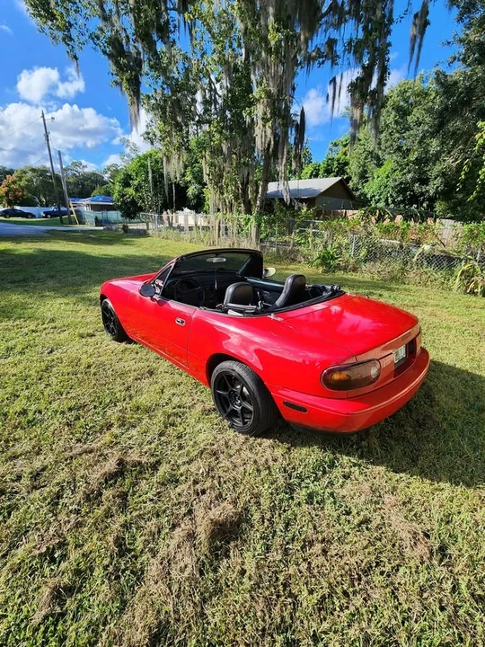 1993 Mazda NA MX-5 Miata - Image 10 of 15