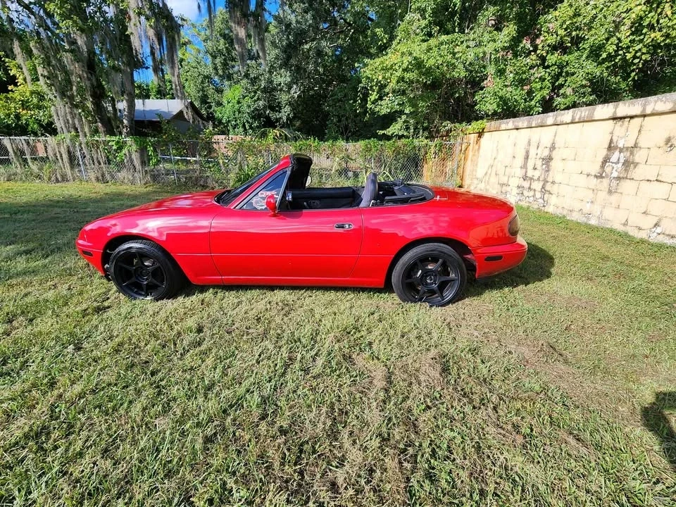 1993 Mazda NA MX-5 Miata - Image 11 of 15