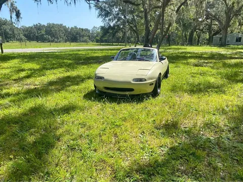 1993 Mazda MX-5 Miata Convertible