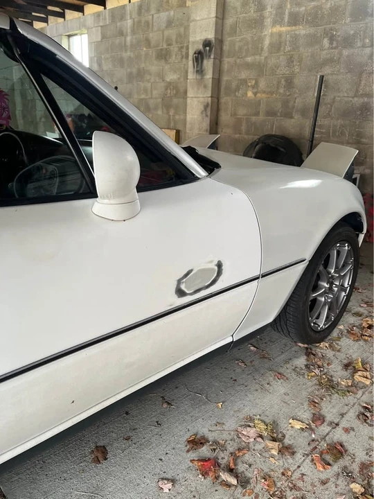 1993 Mazda NA MX-5 Miata - Image 5 of 9