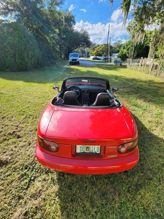 1993 Mazda NA MX-5 Miata - Image 9 of 15