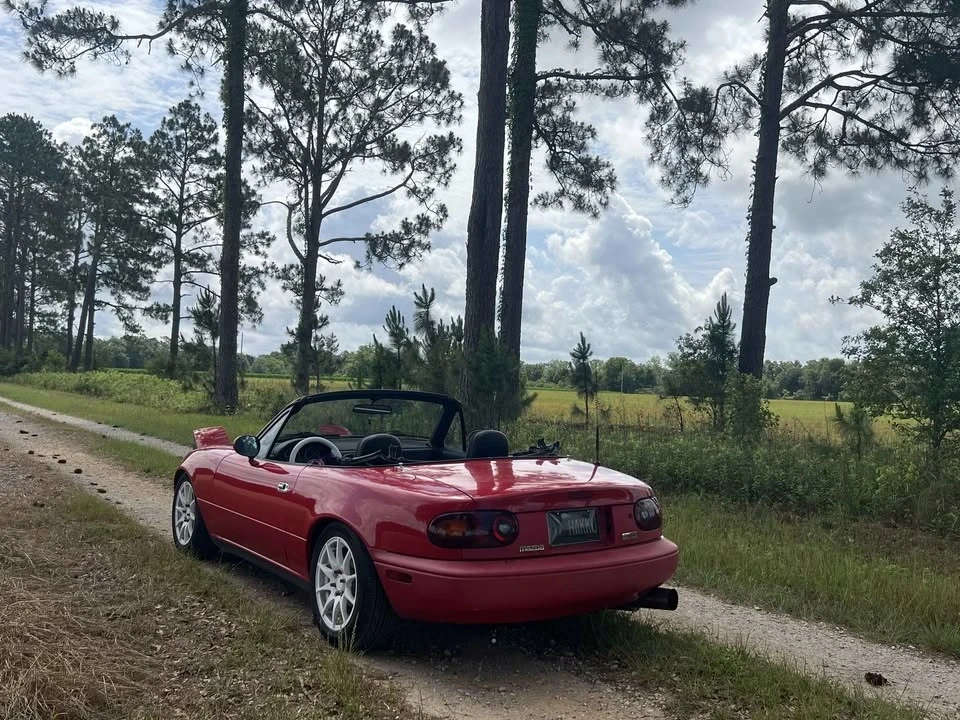 1993 Mazda NA MX-5 Miata - Image 11 of 17