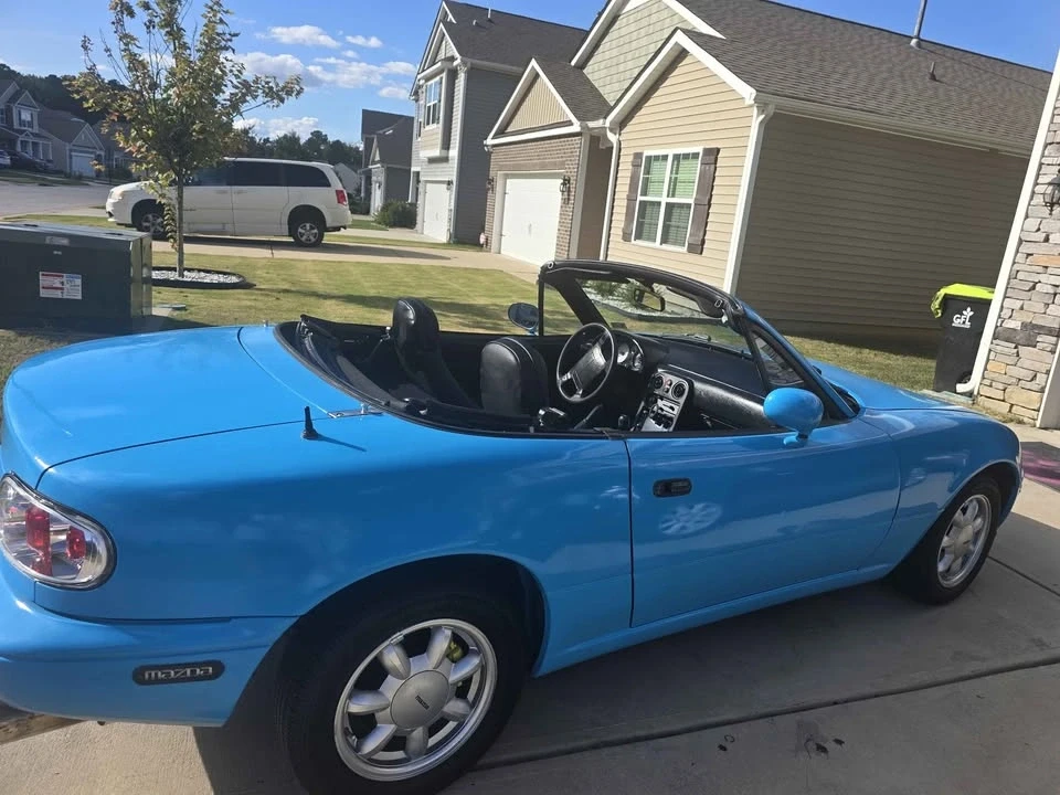 1993 Mazda NA MX-5 Miata - Image 5 of 6