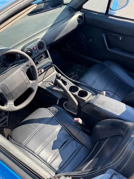 1993 Mazda NA MX-5 Miata - Image 5 of 8