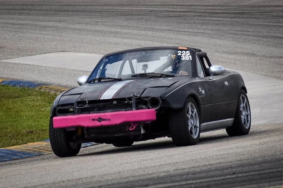 1993 Mazda NA MX-5 Miata - Image 7 of 8
