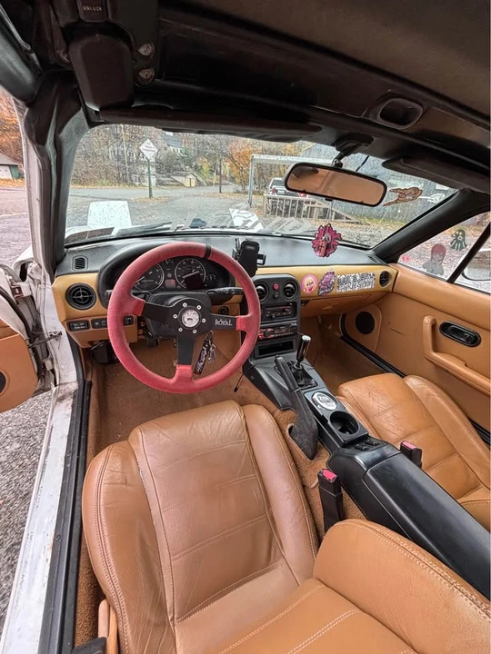 1993 Mazda NA MX-5 Miata - Image 7 of 8