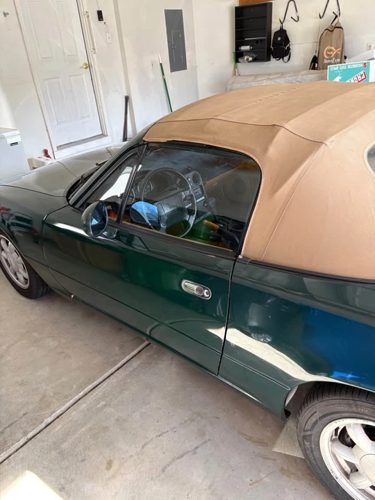 1993 Mazda NA MX-5 Miata - Image 6 of 11