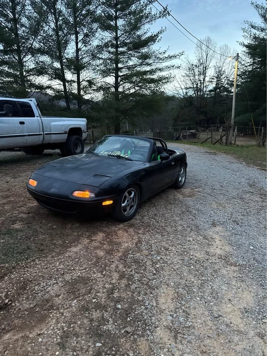 1993 Mazda NA MX-5 Miata - Image 2 of 4