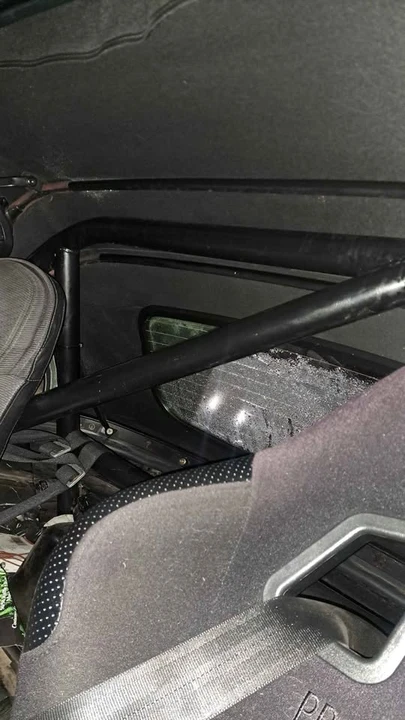 1993 Mazda NA MX-5 Miata - Image 2 of 11