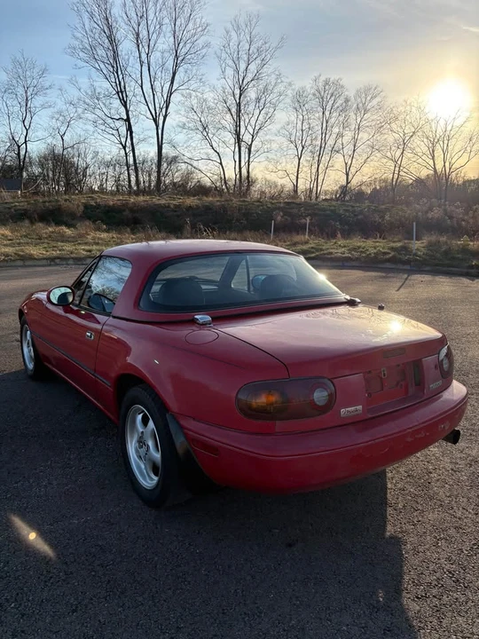 1993 Mazda NA MX-5 Miata - Image 4 of 10