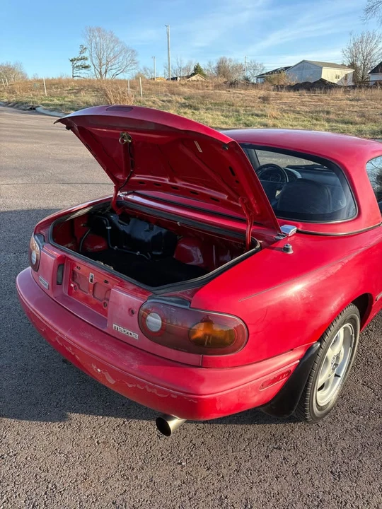 1993 Mazda NA MX-5 Miata - Image 6 of 10