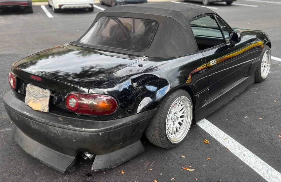 1993 Mazda NA MX-5 Miata - Image 3 of 4
