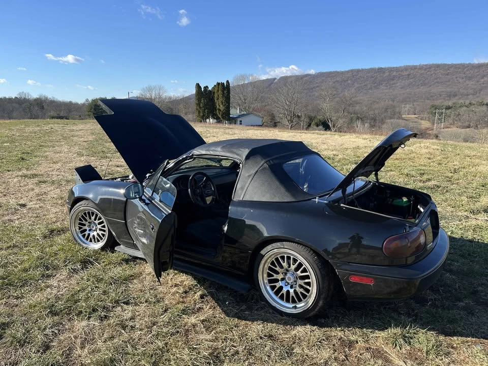 1993 Mazda NA MX-5 Miata - Image 8 of 13