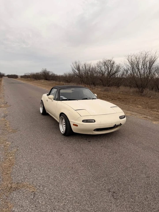 1993 Mazda NA MX-5 Miata - Image 8 of 18