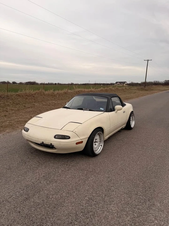 1993 Mazda NA MX-5 Miata - Image 2 of 18