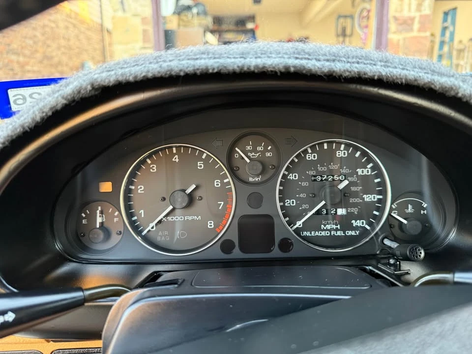 1993 Mazda NA MX-5 Miata - Image 14 of 17