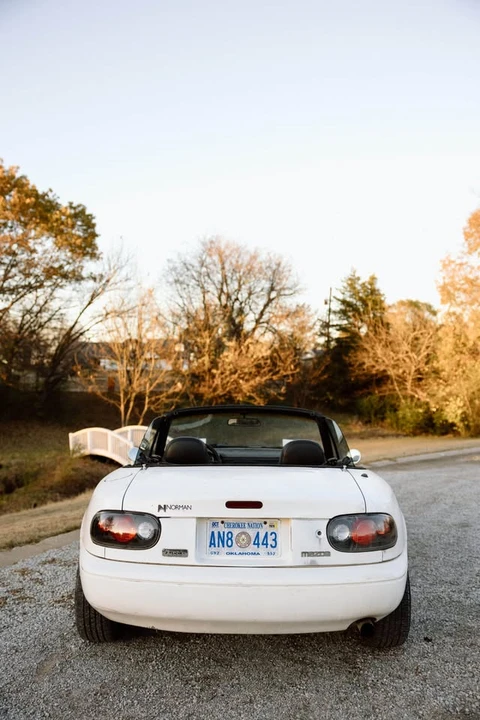 1993 Mazda NA MX-5 Miata - Image 2 of 5