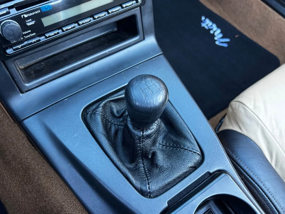 1993 Mazda NA MX-5 Miata - Image 17 of 18