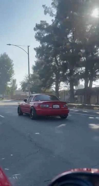 1993 Mazda NA MX-5 Miata - Image 3 of 10