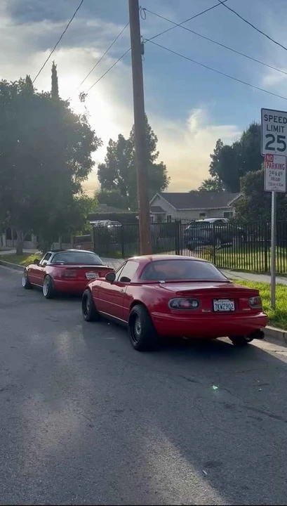 1993 Mazda NA MX-5 Miata - Image 4 of 10