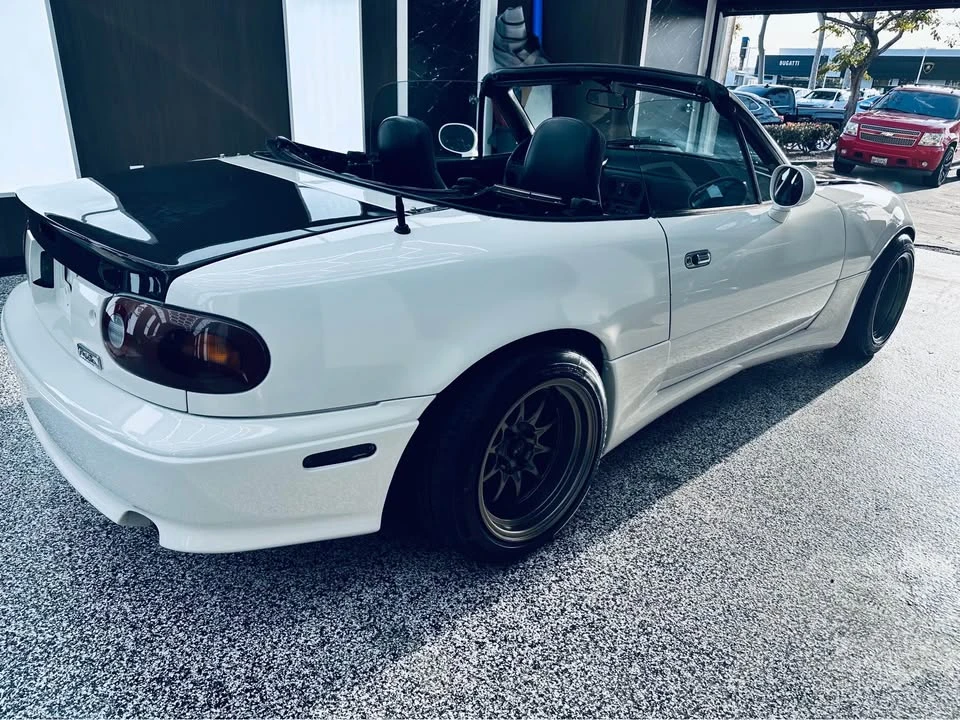 1993 Mazda NA MX-5 Miata - Image 4 of 17
