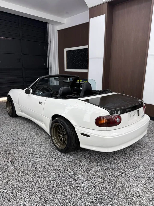1993 Mazda NA MX-5 Miata - Image 2 of 18
