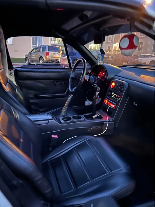 1993 Mazda NA MX-5 Miata - Image 3 of 4