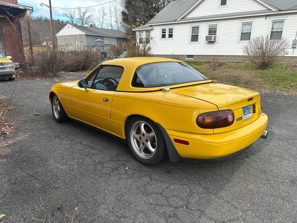 1993 Mazda NA MX-5 Miata - Image 2 of 10