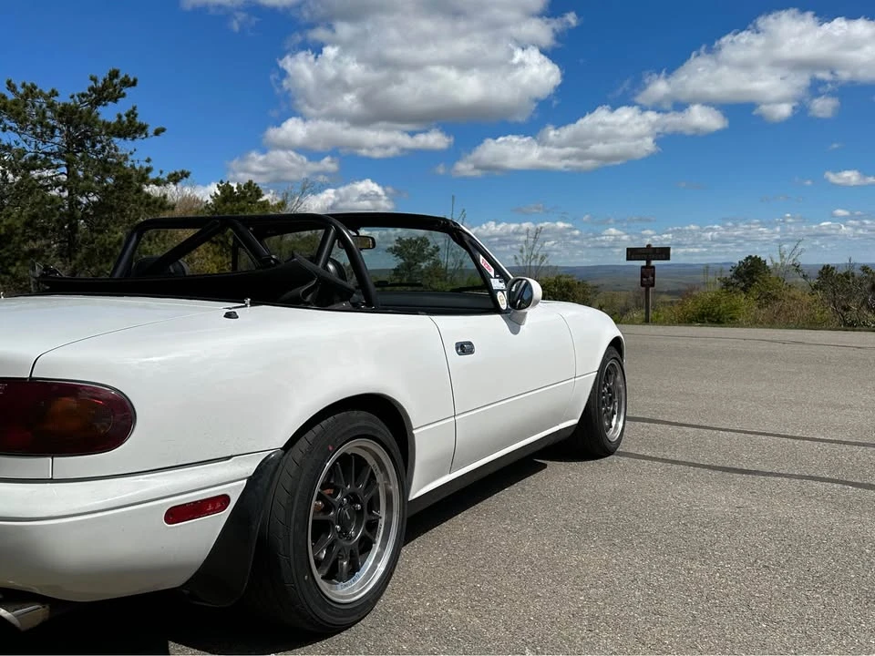 1993 Mazda NA MX-5 Miata - Image 2 of 4