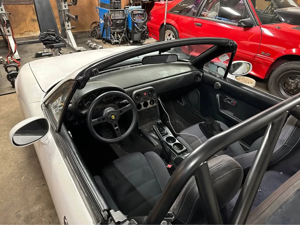 1993 Mazda NA MX-5 Miata - Image 3 of 4