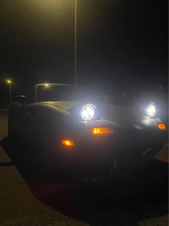 1993 Mazda NA MX-5 Miata - Image 6 of 8