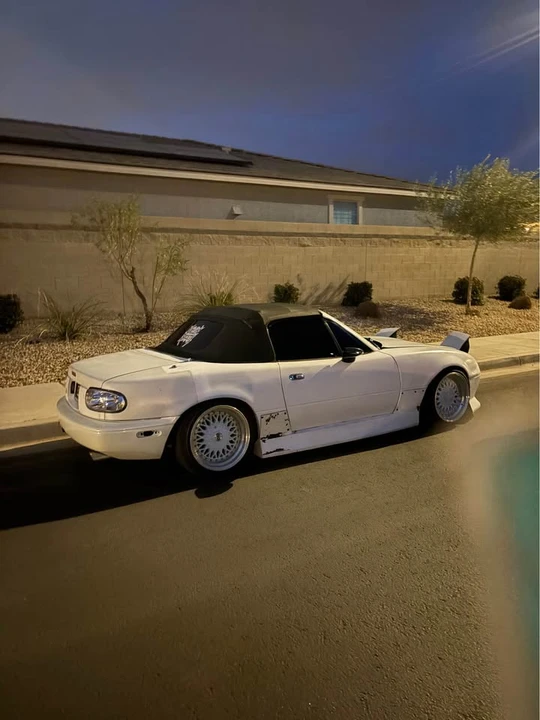 1993 Mazda NA MX-5 Miata - Image 8 of 8