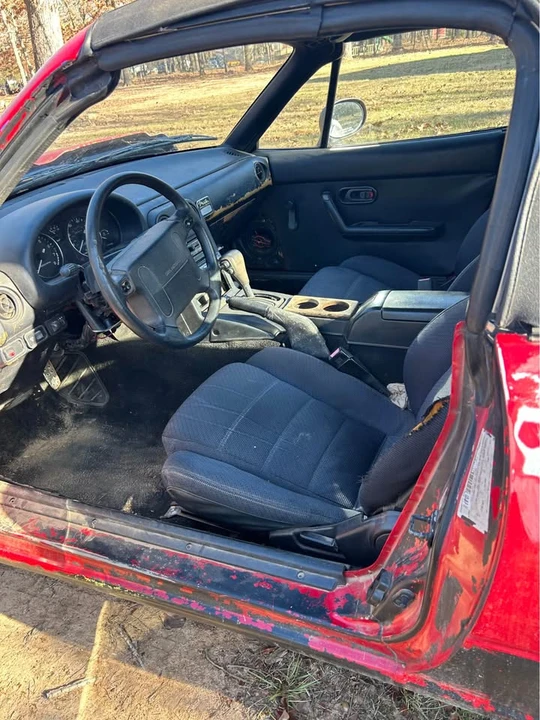 1993 Mazda NA MX-5 Miata - Image 6 of 7