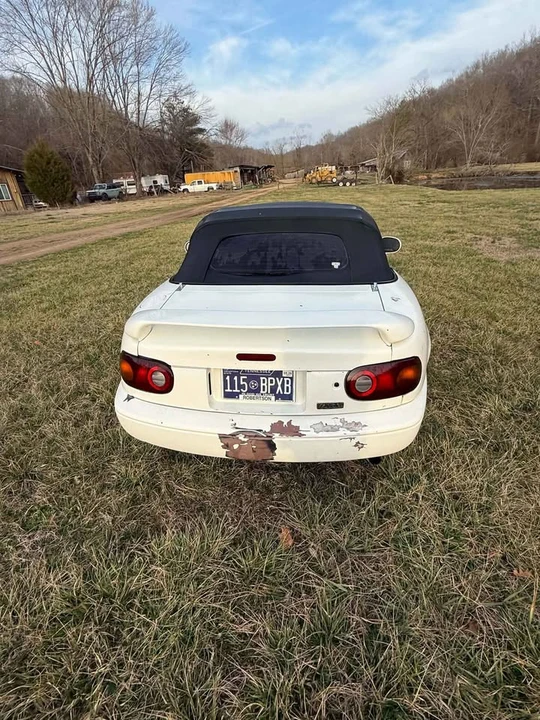 1993 Mazda NA MX-5 Miata - Image 4 of 9