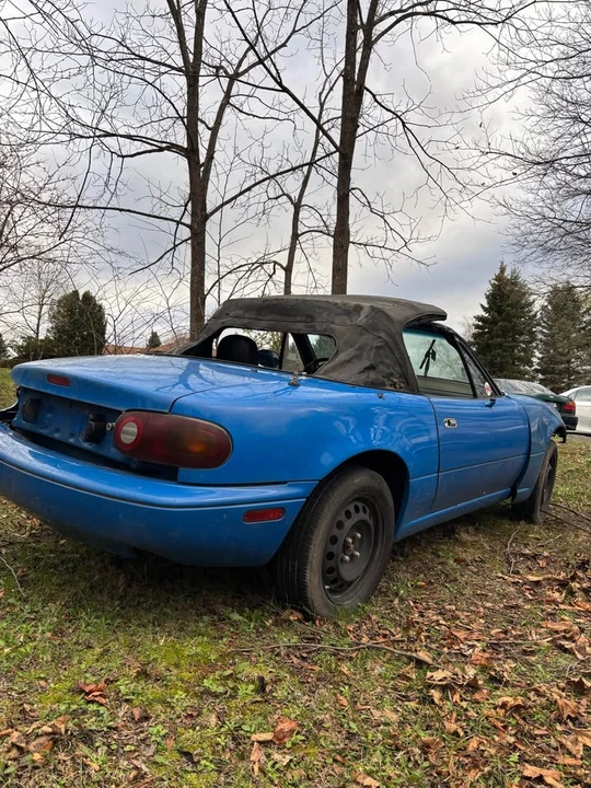 1993 Mazda NA MX-5 Miata - Image 17 of 18