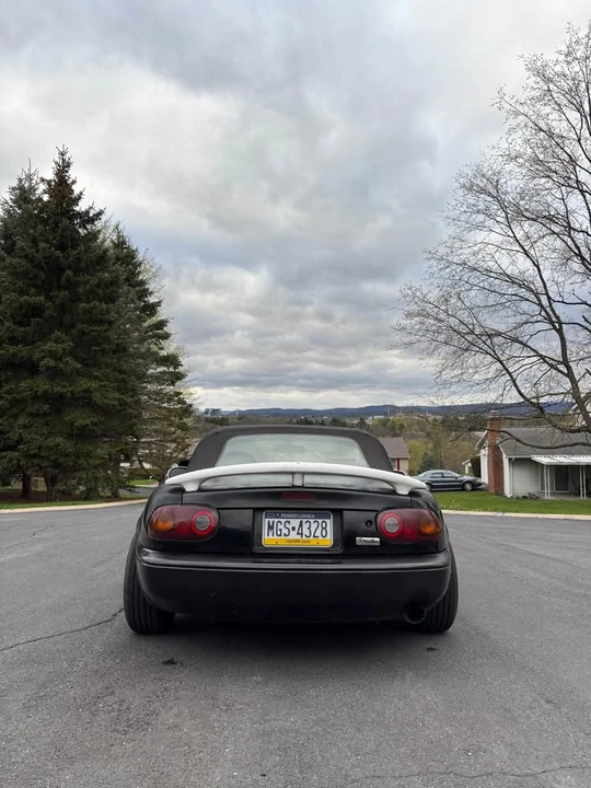 1993 Mazda NA MX-5 Miata - Image 5 of 18