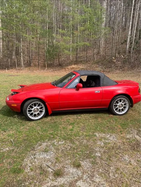 1993 Mazda NA MX-5 Miata - Image 5 of 12