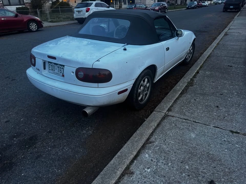 1993 Mazda NA MX-5 Miata - Image 3 of 4