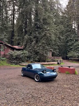 1993 Mazda MX-5 Miata Convertible