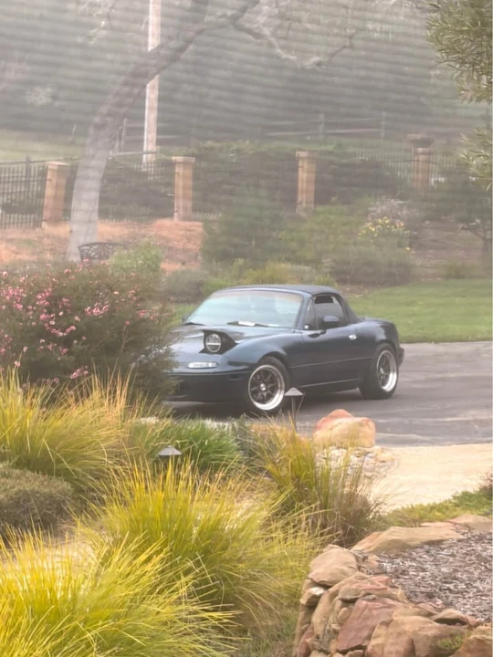 1993 Mazda NA MX-5 Miata - Image 2 of 11