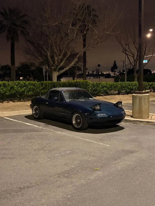 1993 Mazda NA MX-5 Miata - Image 10 of 11