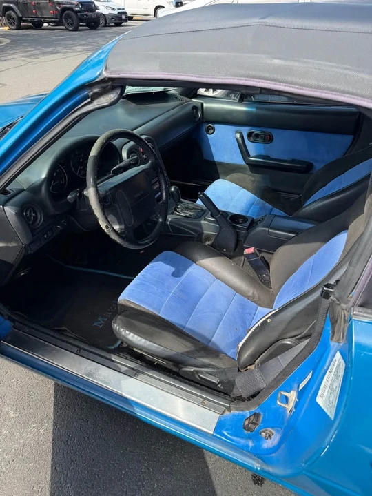 1993 Mazda NA MX-5 Miata - Image 2 of 10