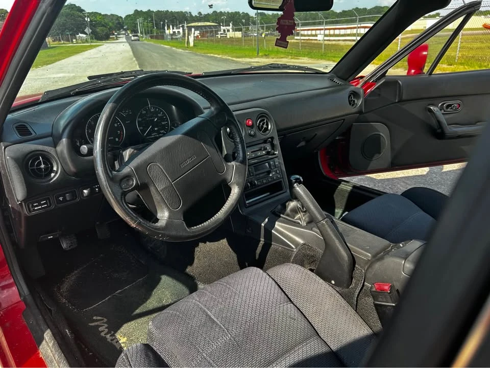 1993 Mazda NA MX-5 Miata - Image 14 of 16