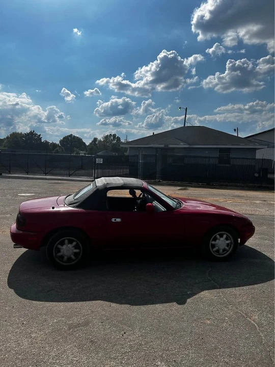 1993 Mazda NA MX-5 Miata - Image 7 of 16