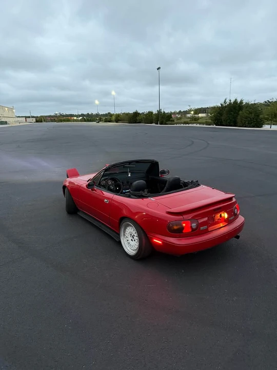 1993 Mazda NA MX-5 Miata - Image 5 of 7