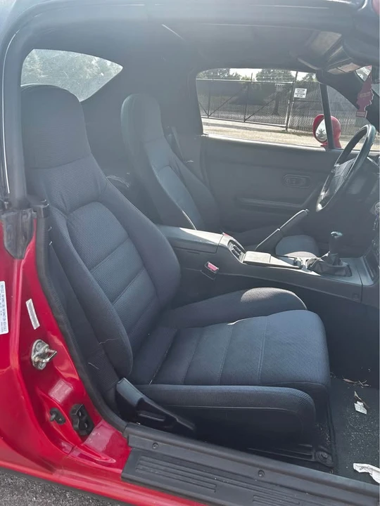 1993 Mazda NA MX-5 Miata - Image 11 of 16