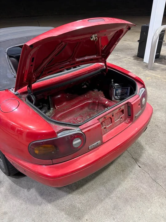 1993 Mazda NA MX-5 Miata - Image 6 of 9