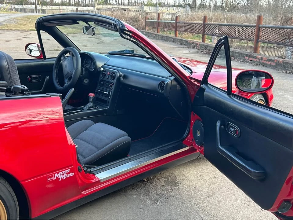 1993 Mazda NA MX-5 Miata - Image 10 of 17