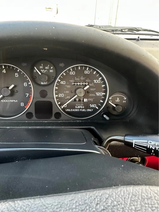 1993 Mazda NA MX-5 Miata - Image 16 of 20