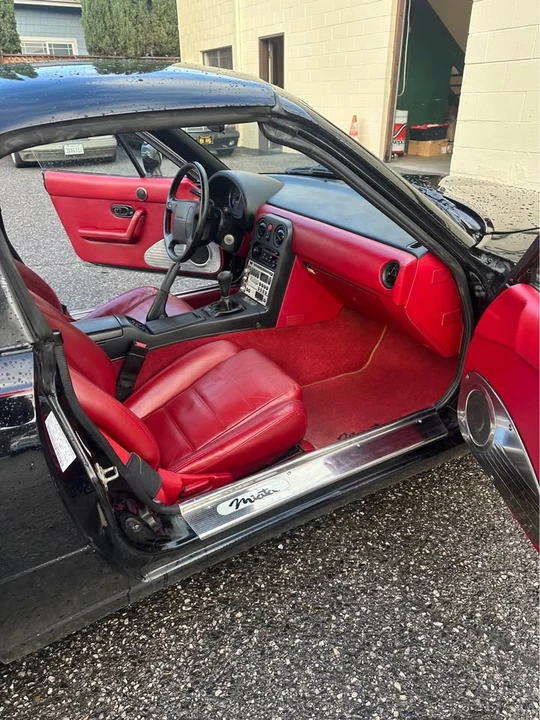 1993 Mazda NA MX-5 Miata - Image 10 of 20